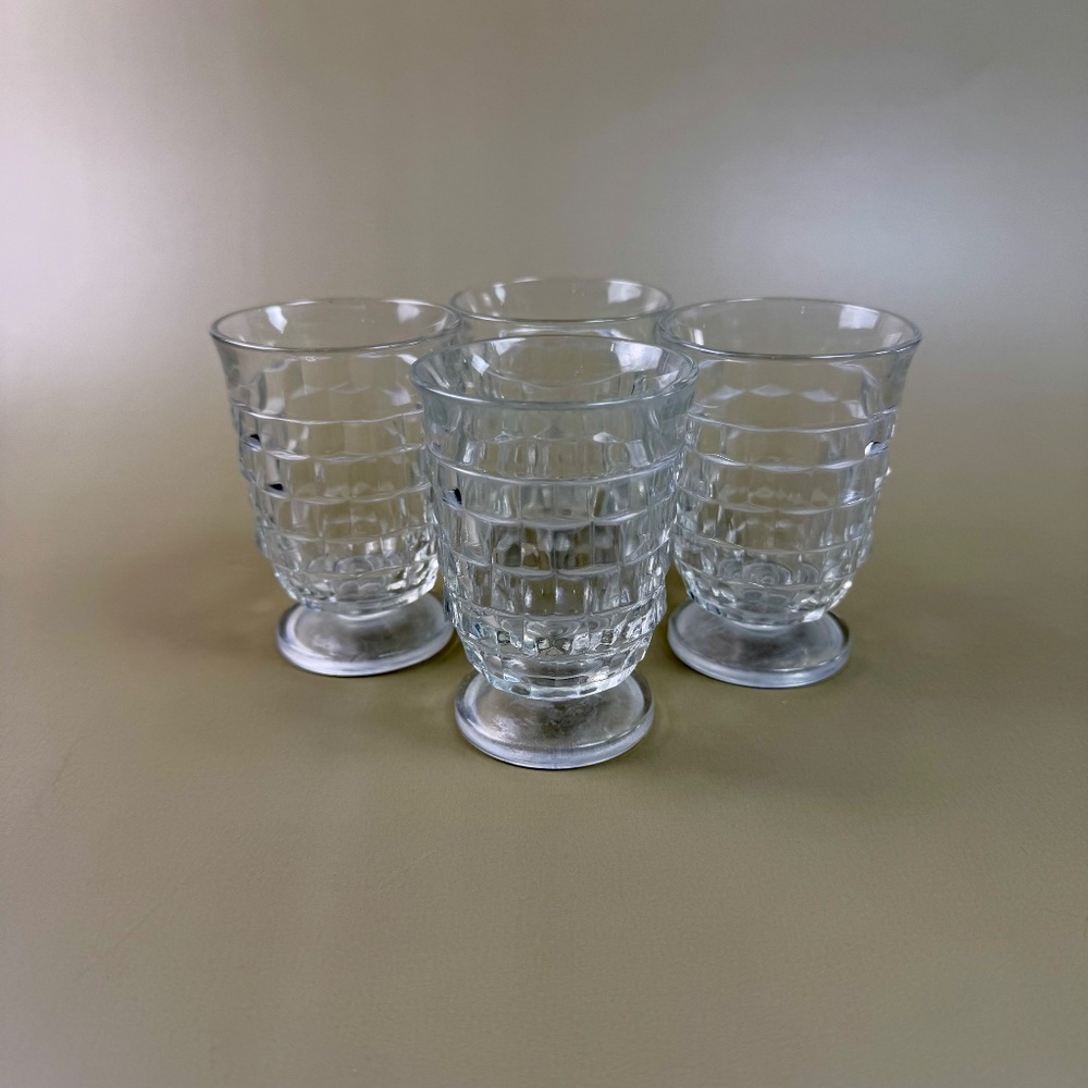 Vintage Indiana Glass Footed Juice Cups | Clear Paneled Tumblers | Set of 4 - Picture 5 of 12
